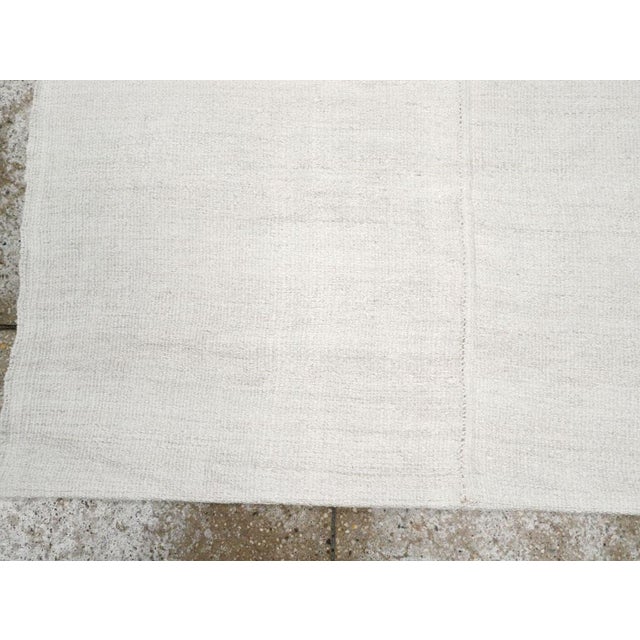 Mid 20th Century Mid-20th Century Handmade Turkish Hemp Flatweave Kilim Throw Rug in White For Sale - Image 5 of 8
