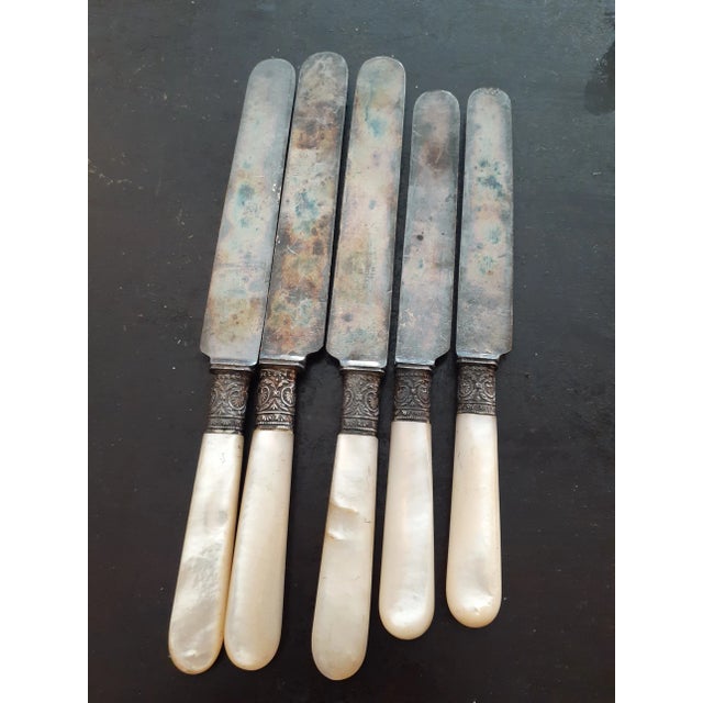 Antique J Russell Silverplate & Mother of Pearl Knives- Set of 5 For Sale - Image 4 of 4