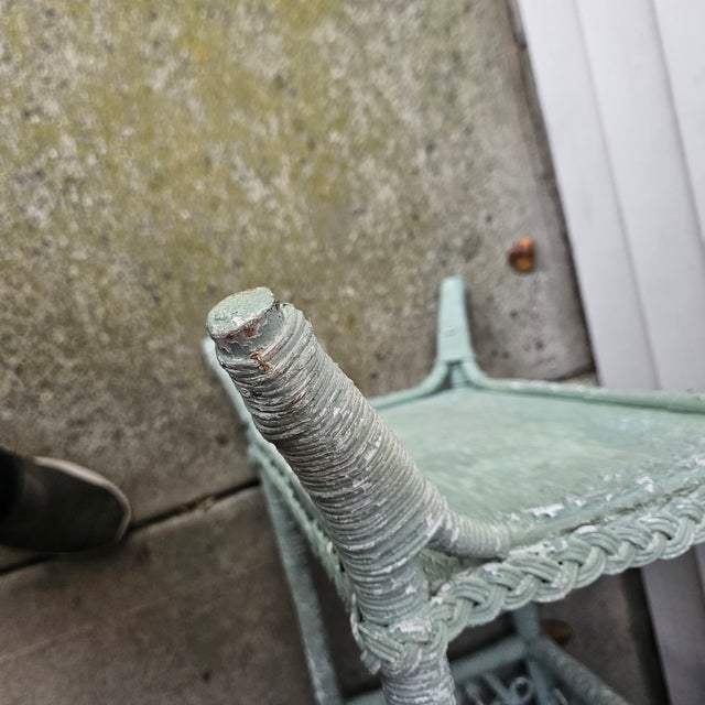 1980s Distressed Wicker Side Table Attributed to Henry Link No Label For Sale In New York - Image 6 of 14