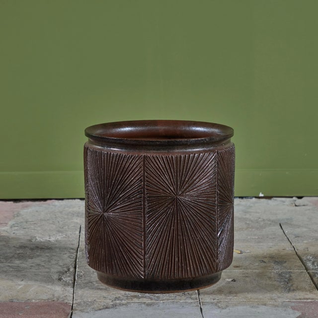 1970s David Cressey & Robert Maxwell “Sunburst” Planter for Earthgender For Sale - Image 5 of 10