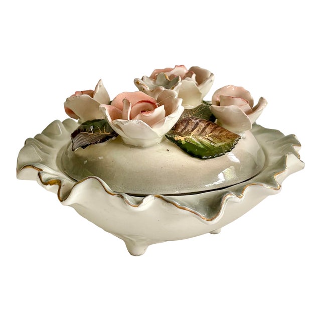 Vintage Capodimonte-Style Italian Porcelain Lidded Bowl With Pink Roses, Ruffled Edge & Feet For Sale