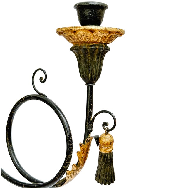 1960s 1960 Italian Hollywood Regency Torch & Arrow 3-Arm Giltwood Wall Sconce For Sale - Image 5 of 10