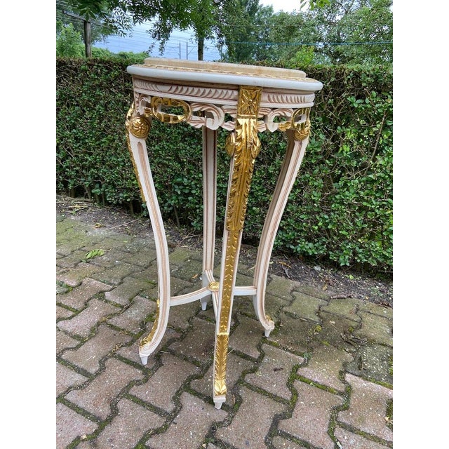 Cream 1970s French Louis XVI Antique/White Cream Gold Marble Side Tables- Pair For Sale - Image 8 of 14