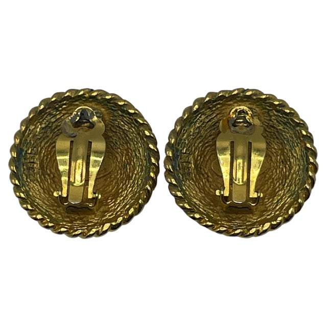 Chanel Chanel Vintage Cc Gold Toned Clip-on Earrings For Sale - Image 4 of 5