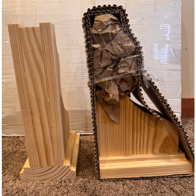 Pair of Decorative Unfinished Wood Corbel Brackets; Modern Colonial Style. Nib For Sale In Portland, OR - Image 6 of 12