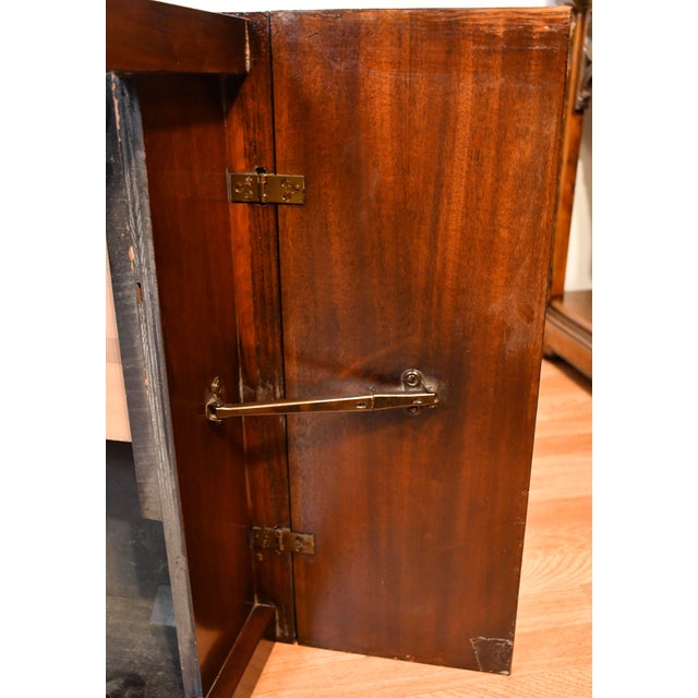 1930s English Hepplewhite Mahogany Satin Wood Inlay Leather Top Drop-Leaf Pembroke Side Tables For Sale - Image 17 of 18