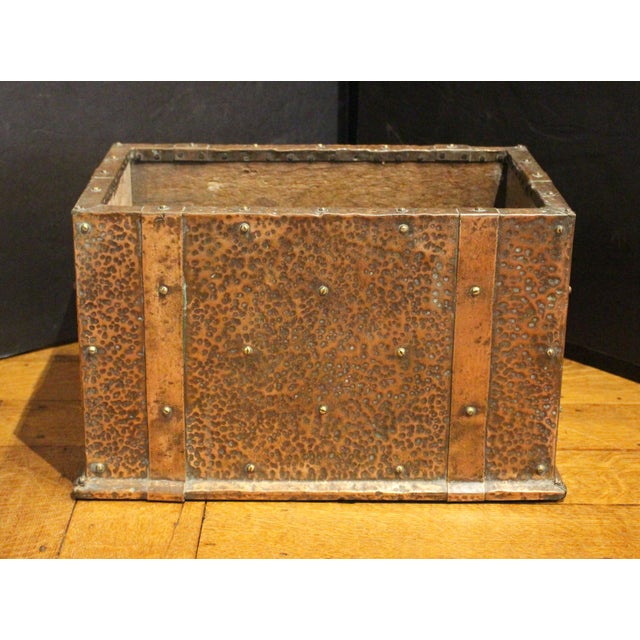 Circa 1880-1920 English Arts & Crafts Copper Clad Kindling Bin For Sale - Image 4 of 7