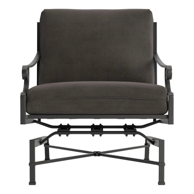 Brown Jordan Venetian Motion Lounge Chair, Textured Pewter frame with Fusion Charcoal fabric For Sale