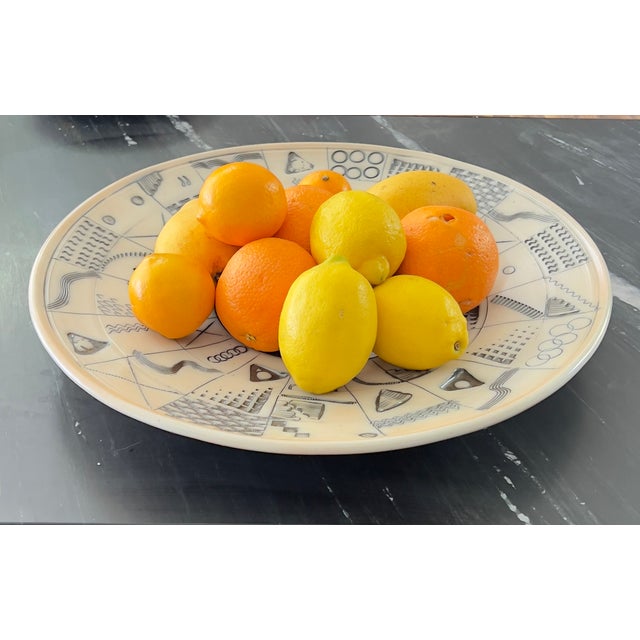 Ceramic Modernist Graphic Black & White Ceramic Platter by Bob & Cheryl Husby For Sale - Image 7 of 7