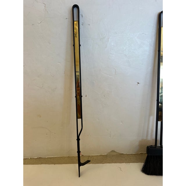 Midcentury Modern Iron and Brass Fireplace Tool Set -Set of 4 For Sale In Philadelphia - Image 6 of 12