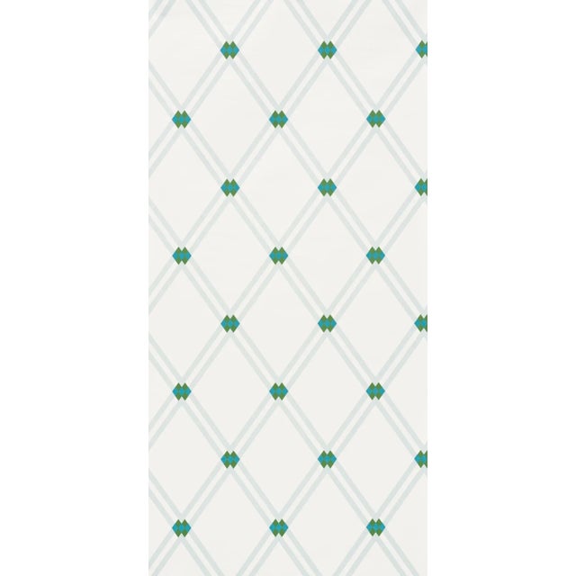 An interesting new take on a traditional pattern, Asolo is a handsome trellis with a bold, graphic look. Argyle elements...