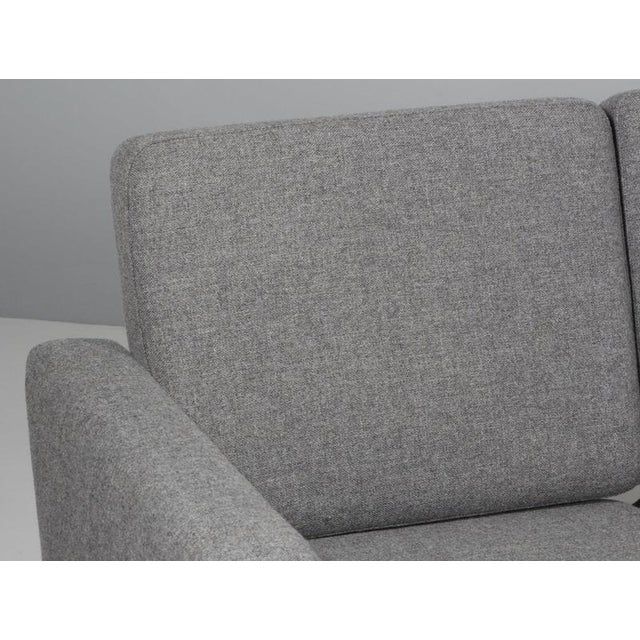 Three-Seat Sofa by Hans J. Wegner for GETAMA For Sale - Image 3 of 9