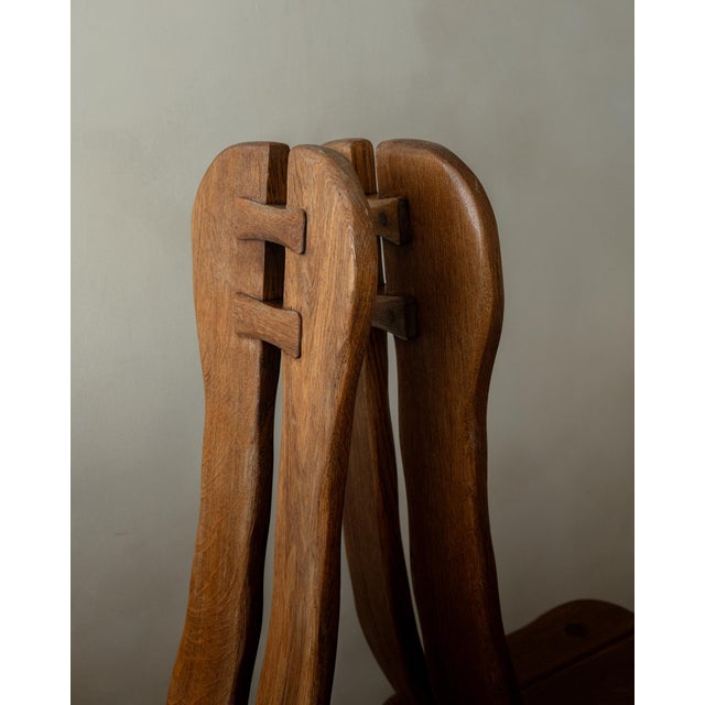 Brutalist Oak Dining Chairs with Sculptural High Backs by De Puydt, 1960s, Set of 4 For Sale - Image 11 of 18