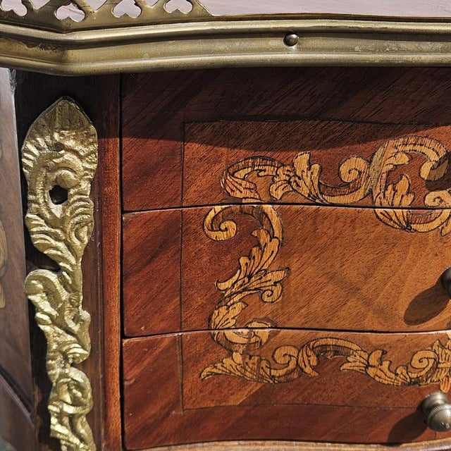 Marquetry Nightstand in Wood and Brass For Sale - Image 12 of 18