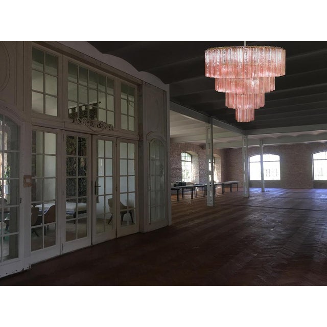 Italian 78 Pink Murano Glasses Tronchi Chandelier, 1990s For Sale - Image 4 of 18