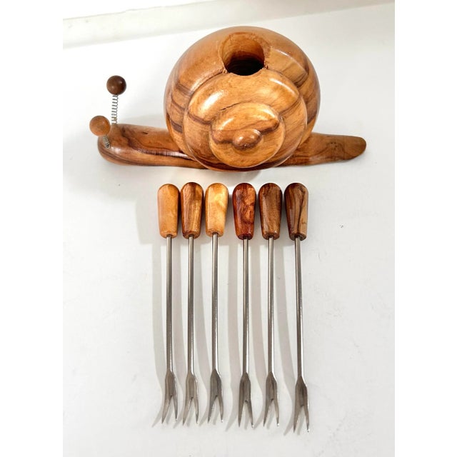 Mid-Century Modern Mid Century Snail Cocktail Pick Set – Vintage Wood Snail Hors D’Oeuvres Picks, Barware & Charcuterie Set (6) For Sale - Image 3 of 7