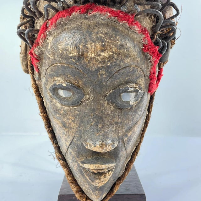 The Kongo people migrated into their current location during the 13th century from the northeast under the leadership of...