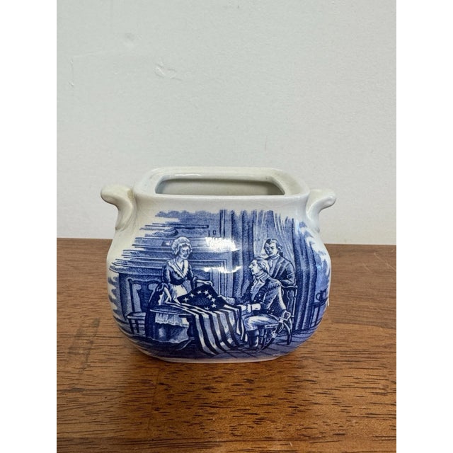 1970s Liberty Blue Betsy Ross England 8 Pc Lot Cups Creamer Sugar Salt Pepper For Sale - Image 14 of 18