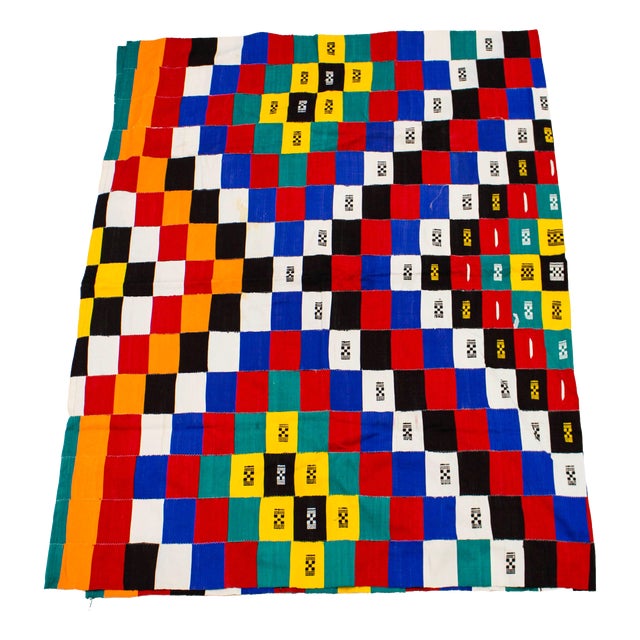 Ewe Cloth in Fabric For Sale
