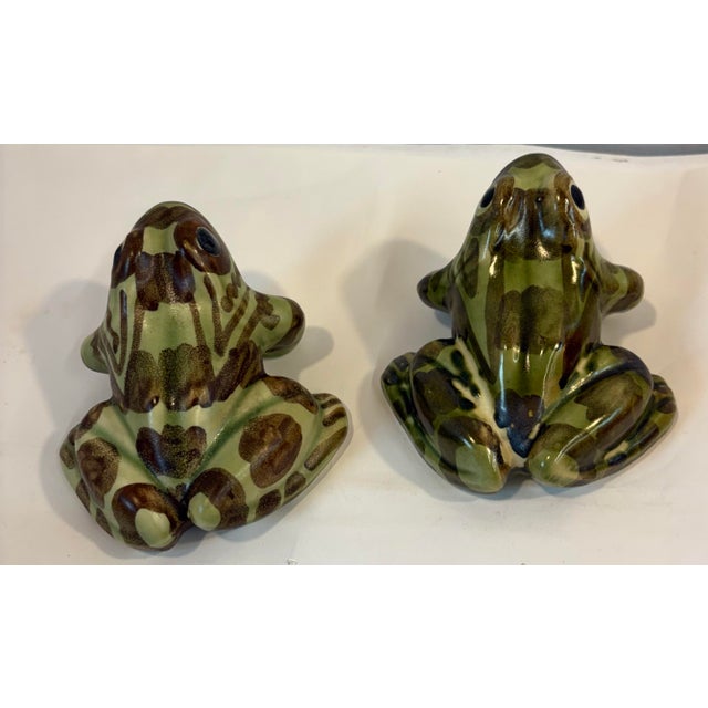 Mid Century Ceramic Frogs - A Pair For Sale - Image 4 of 7