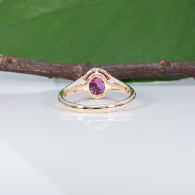 1.27Ct Gia Certified Pink Sapphire Ring With Natural Diamonds in Solid 14k Gold, Size 6.75 For Sale - Image 9 of 10