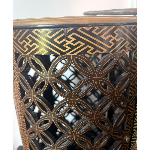 Japanese Maki-e Lacquer Portable Sagejubako Theme of Three Winter Friends For Sale In Atlanta - Image 6 of 18