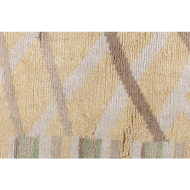 Textile Abstract Modern Oversized Rug With Palm Frond Motif In Golden Tan "Palmera" For Sale - Image 7 of 8