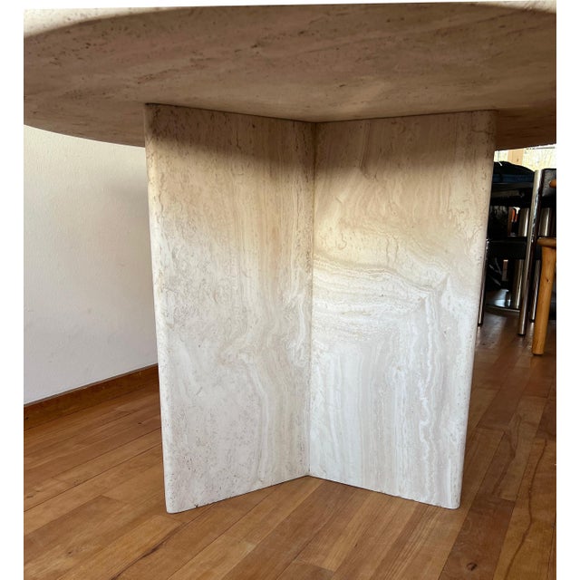 Postmodern 1970s Cream Off White Round Travertine Dining Table, Pedestal Base For Sale - Image 11 of 11