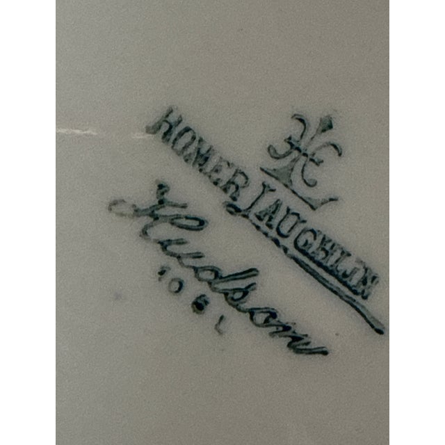 Early 20th Century Early 20th Century Hudson Made by Homer Laughlin China Company Covered Vegetable Serving Bowl / Covered Casserole (Tureen-Style Serving Dish) For Sale - Image 5 of 7