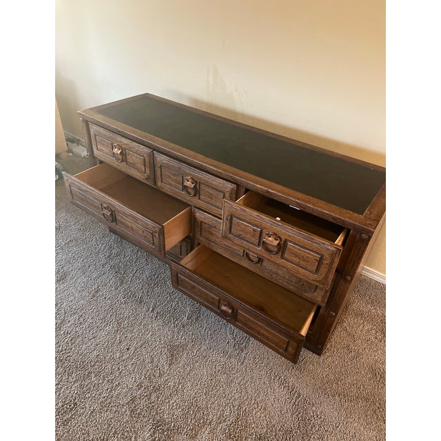Mid-Century Modern Vintage Mid Century American of Martinsville 7-Drawer Dresser For Sale - Image 3 of 7