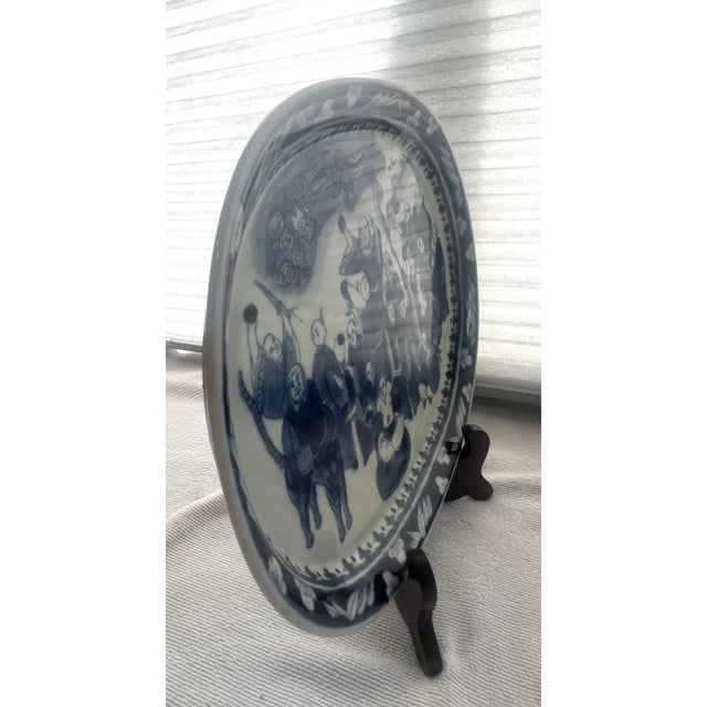 1900 - 1909 Antique Chinese Export Blue and White Oval Tray For Sale - Image 5 of 11