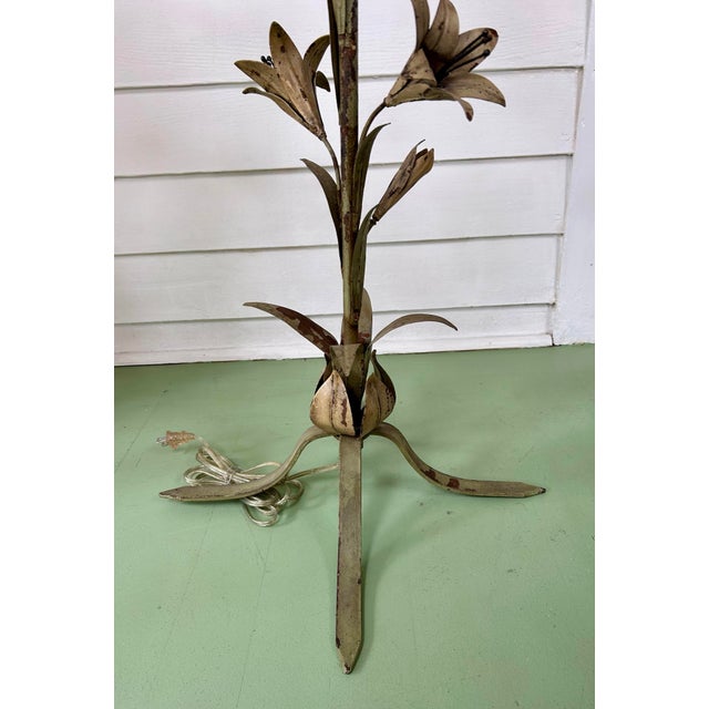 Vintage Italian Floral Tole Floor Lamp For Sale In Los Angeles - Image 6 of 13