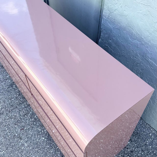 Wood Postmodern Pink Gloss Laminate Waterfall Dresser For Sale - Image 7 of 9