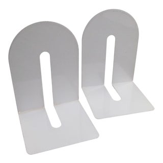 20th Century Pottery Barn White Enameled Metal Bookends - a Pair For Sale
