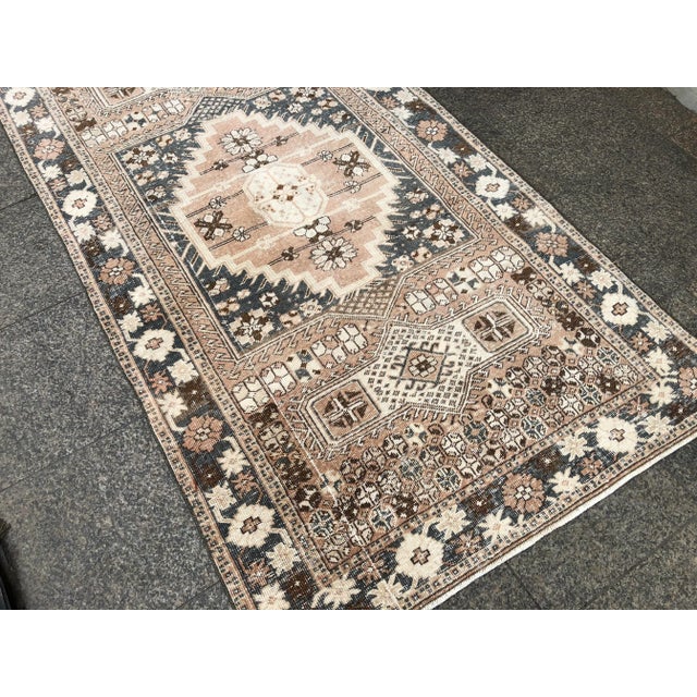 1960s Vintage Oushak Tribal Bohemian Area Rug- 4′ × 7′1″ For Sale - Image 6 of 11