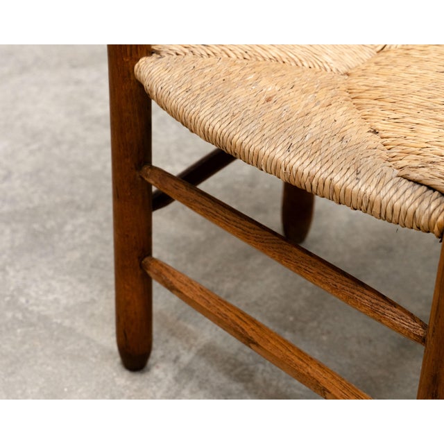 1950s Vintage Armchair in Oak and Straw in the style of Charlotte Perriand, 1950 For Sale - Image 5 of 9