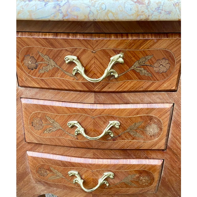 Louis XV Style Bedside Tables with Rosewood Marquetry, 1890s, Set of 2 For Sale - Image 5 of 14