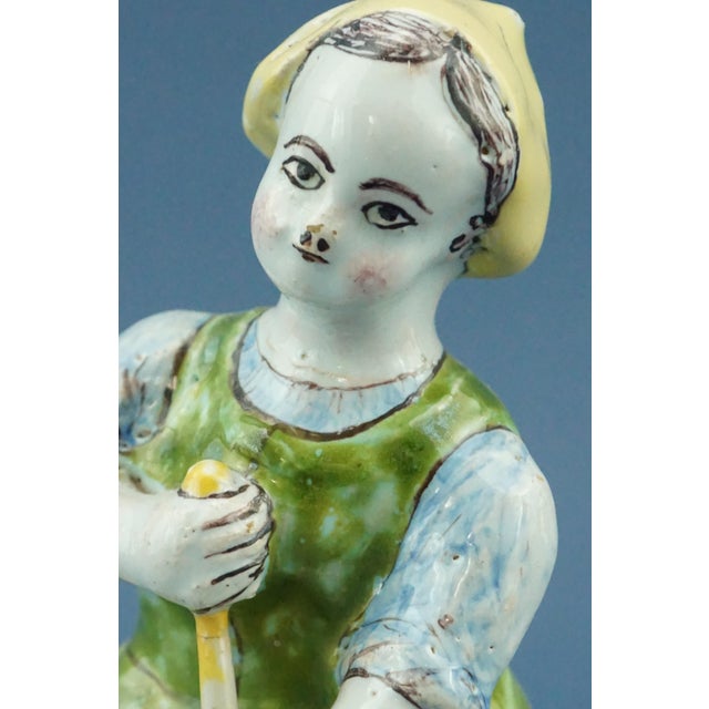 19th Century Hungarian Anabaptist Majolica Ceramic Peasant Women from Stomfa Haban, Set of 2 For Sale - Image 14 of 18