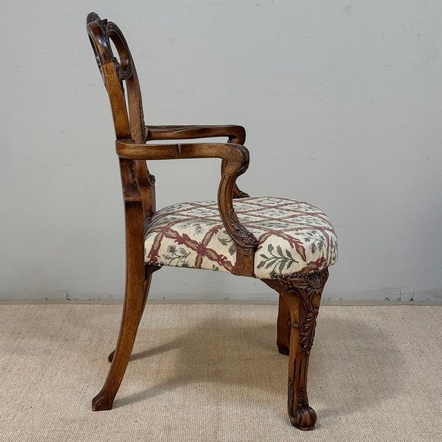 19th Century English Chippendale Style Carved Walnut Armchair For Sale In Dallas - Image 6 of 18