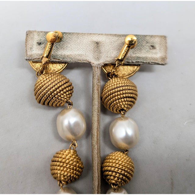 1980s Vintage Signed Napier Goldtone Faux-Pearl Drop Clip Earrings-2 Pieces For Sale - Image 5 of 9
