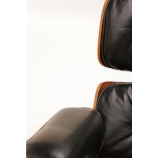 Lounge Chair by Charles & Ray Eames for Herman Miller, 1970s For Sale - Image 14 of 15