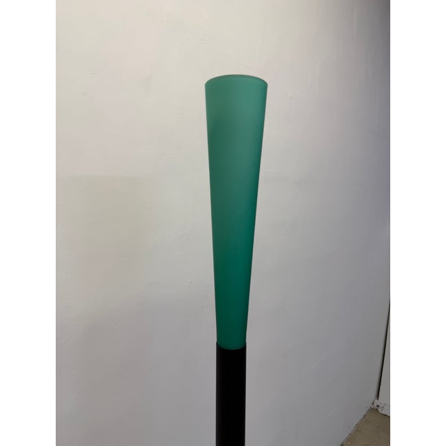 1990s Koch and Lowy Postmodern Green Glass and Steel Floor Lamp, 1990s For Sale - Image 5 of 14