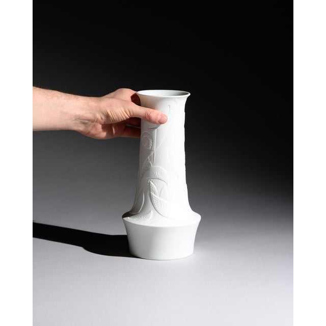 Floral Relief Bisque Porcelain Vases by Cuno Fischer for Hutschenreuther Selb, 1960s, Set of 3 For Sale - Image 11 of 18