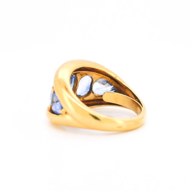 Modern Vintage 1980 Dome Ring, 18-Carat Gold, Natural Sapphires (4 Carats Total), Size 6.25 For Sale - Image 3 of 9