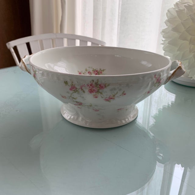 Here we have a gorgeous antique French footed serving bowl. Made by Theodore Haviland in Limoges France of glazed...