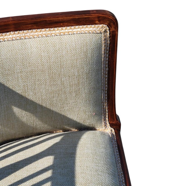 1920s Edwardian English Window Bench Refinished Upholstered Seat For Sale - Image 12 of 18