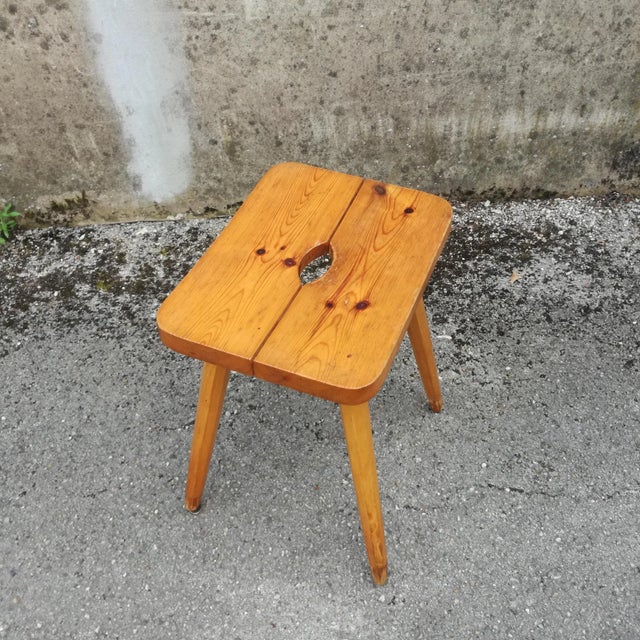 Pine Stool with Concave Seat and Pencil Legs, France, 1970s For Sale - Image 6 of 10