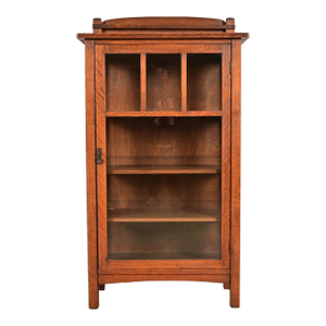 Limbert Antique Mission Oak Arts & Crafts Bookcase or China Cabinet, Circa 1910