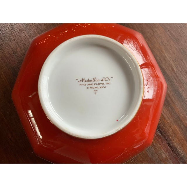 1970s 1970s Fitz & Floyd Medaillon D’Or Terra Cotta Orange, Octagon Serving Bowl For Sale - Image 5 of 5