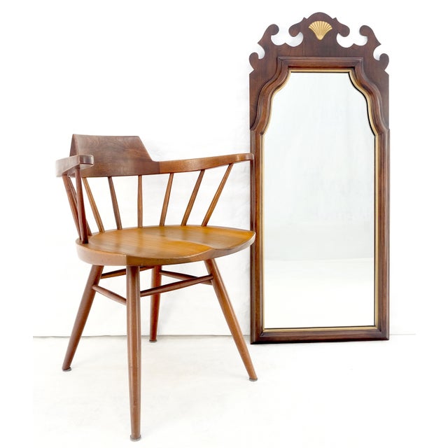 Late 20th Century American Light Walnut Gilt Scallop Crown Decorated Wall Mirror MINT For Sale - Image 5 of 7